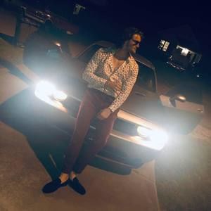 Meet your Posher, Kenneth